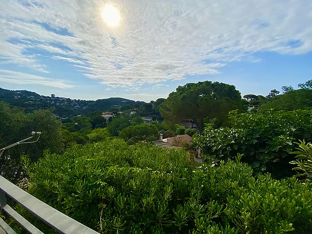 Gemütliches strandnahes Ferienhaus zur Vermietung in Cala Canyelles (Lloret de Mar)