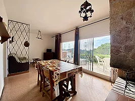 Acogedora casita en alquiler cerca de la playa Cala Canyelles (Lloret de Mar)