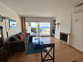 Casa en alquiler con piscina privada y vistas en Cala Canyelles (Lloret de mar)