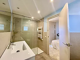 Preciosa  casa con piscina y visas panoramicas al mar para  4pax